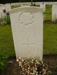 Etaples Military Cemetery - Johnston, Percy Harold